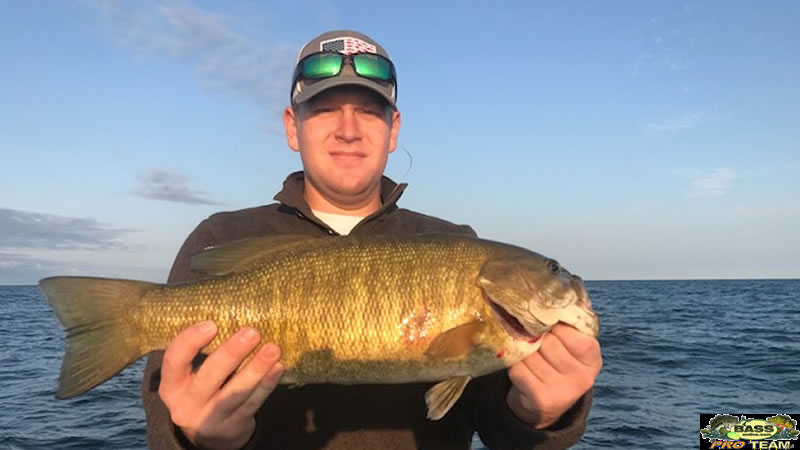 Bonding Season Smallmouth Fishing