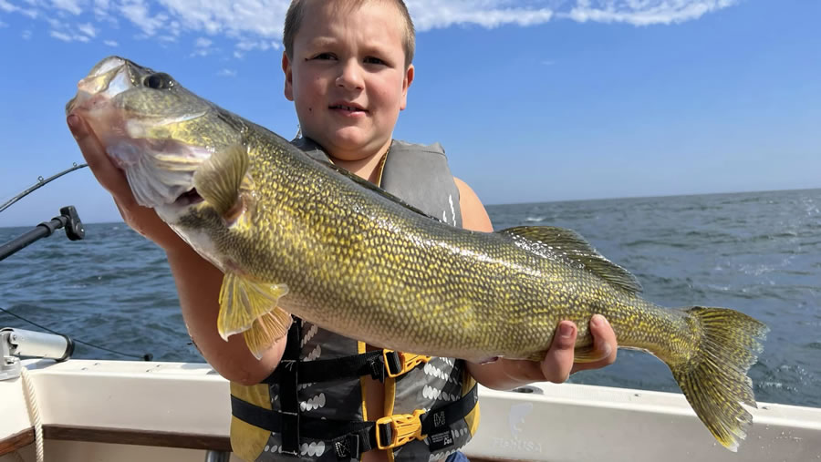 Buffalo Walleye Fishing Trips
